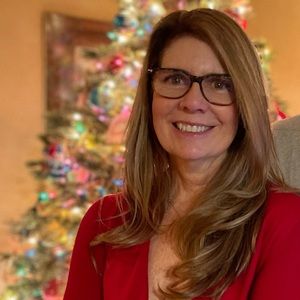 Meet your Posher, Michele